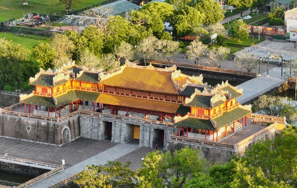 Cultural Tour of Hue Imperial City and Hoi An Highlights