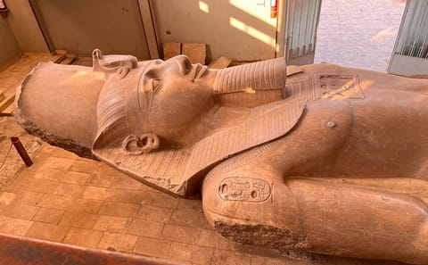 Private Day Tour of Giza Pyramids and Sakkara Necropolis