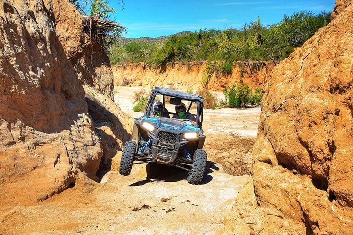 OffRoad 4X4 UTV Adventure with unlimited Lunch & Tequila