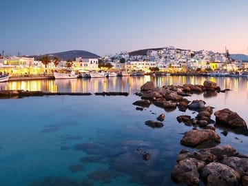 Private 7-Day Tour of Mykonos, Paros, and Santorini from Athens