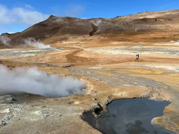 Private Day Tour of Goðafoss and Mývatn from Akureyri