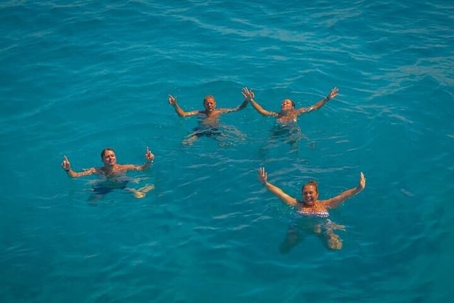 Panorama Semi Submarine Tour &amp; Snorkeling Sea Trip With Transfer - Hurghada