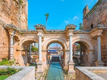 Antalya City Tour with Boat Trip and Duden Waterfalls