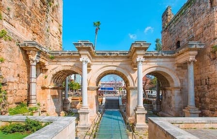 Antalya City Tour with Boat Trip and Duden Waterfalls
