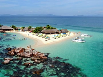 James Bond Island and Khai Island Full-Day Tour from Phuket