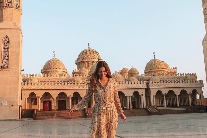 Private Hurghada City Tour: Top Highlights with Shopping Stop