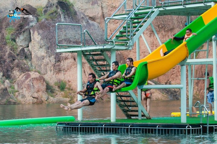 Grand Canyon Water Park Entry Pass 10