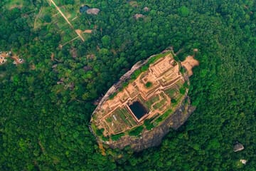 From Colombo: Sigiriya, Dambulla & Safari Day Trip