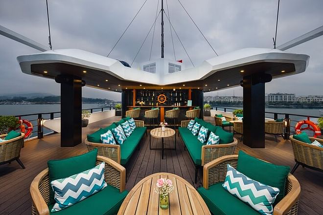 Halong Catamaran Luxury Day Cruise to Lan Ha Bay From Harbor
