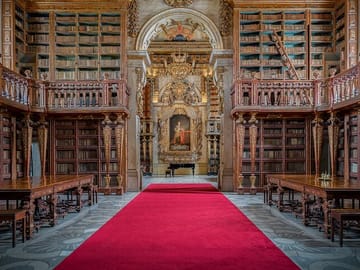 Private Walking Tour of Coimbra University and Historic Sites