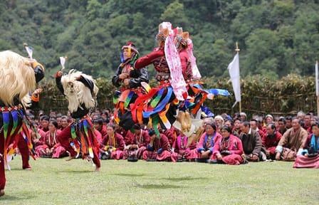 16-Day Cultural and Culinary Tour of Bhutan's East and West