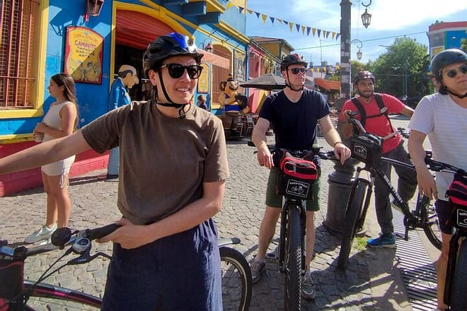 Afternoon BA Bike Tour: History & Local Culture