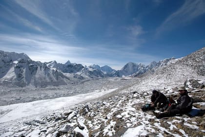 Pisang Peak Climbing with Thorung La Pass – 23 Days of Alpine Adventure in the Annapurna Realm