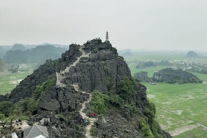 Ninh Binh Hoa Lu Temple Trang An boat trip Mua Cave hiking mountain Day trip