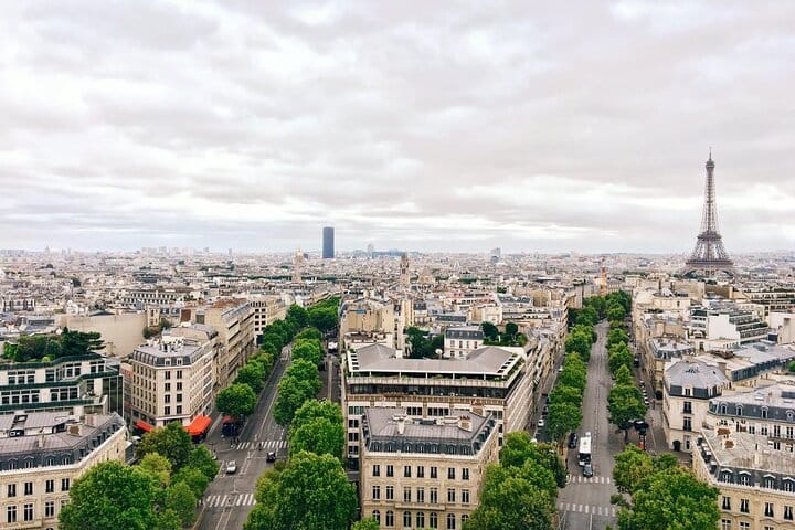 Half-Day Paris Private Vintage Car Tour with River Cruise and hotel pick up 5