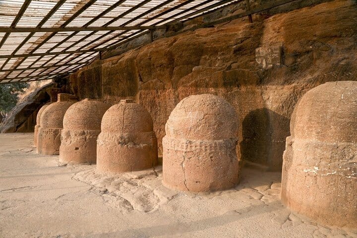 Ancient Wonders: Karla and Bhaja Caves Excursion from Mumbai