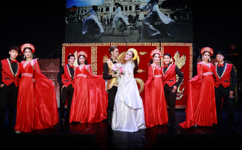 Miracle Cabaret Show Experience in Chiang Mai