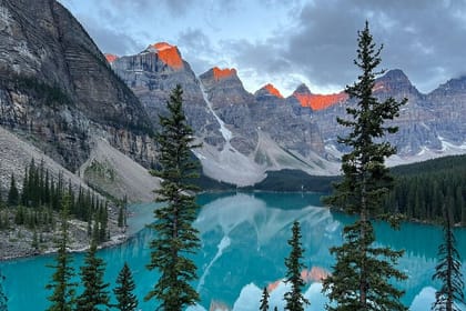 Moraine Lake,Lake Louise,Emerald& Peyto Lake 4 lakes from Canmore