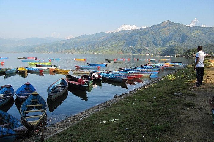 Exclusive Luxury Nepal Tour: Bandipur, Pokhara, Lumbini & Chitwan