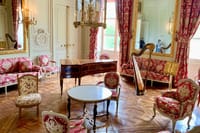 Salon of Music