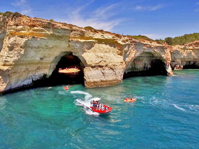 Private Full Caves Circuit and Coast Sightseeing photo 4