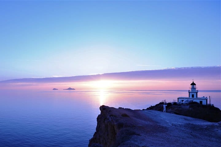 Santorini 5 Hour Custom Private Sightseeing Tour