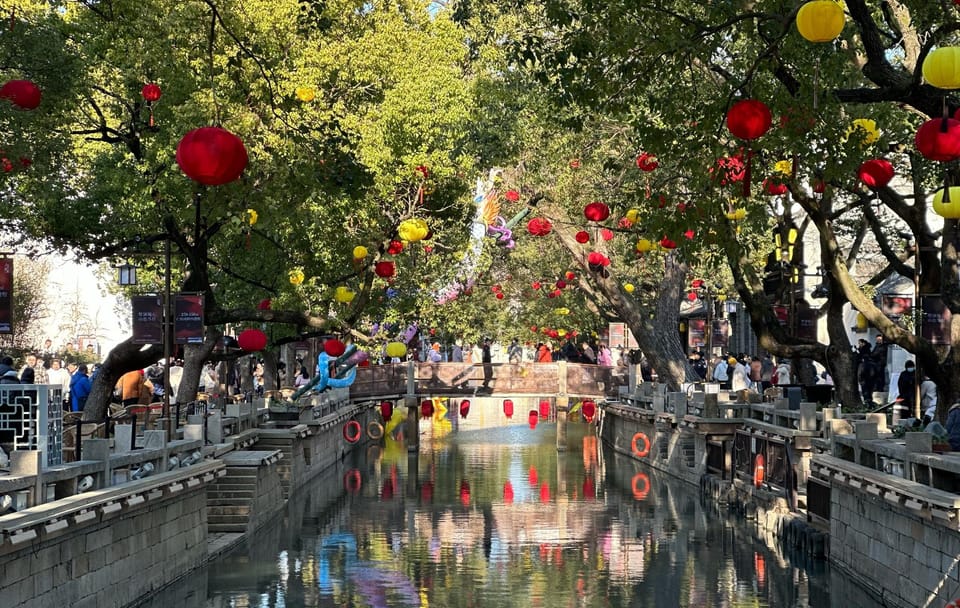Day Trip from Shanghai to Huishan Ancient Town and Nianhua Bay
