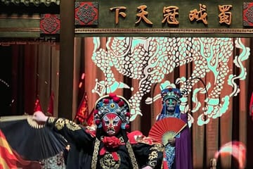 Cultural and Wildlife Day Tour in Chengdu, China