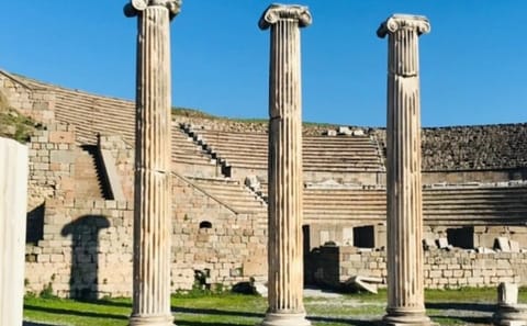 Private Cultural Tour of Ancient Pergamon in Bergama