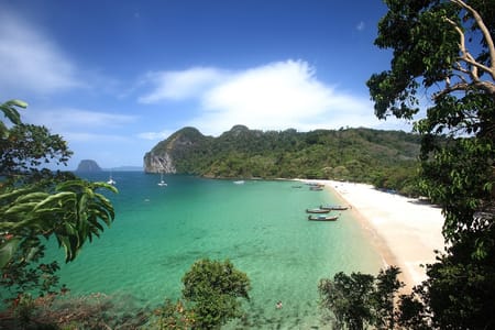 Andaman to Gulf, Small Group Tour