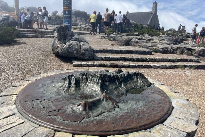 Cape Town City Sightseeing and Table Mountain Half-day Tour