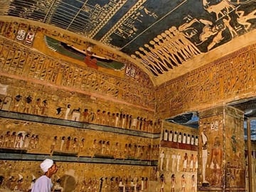 Half Day Tour: Valley of the Kings and Hatshepsut Temple & memnon