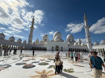 Abu Dhabi Sightseeing Tour Grand Mosque Oldest Souk Heritage