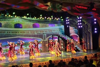 PRI Day Tour to Nanshan and Erdaoqiao Show with Dinner in Urumqi