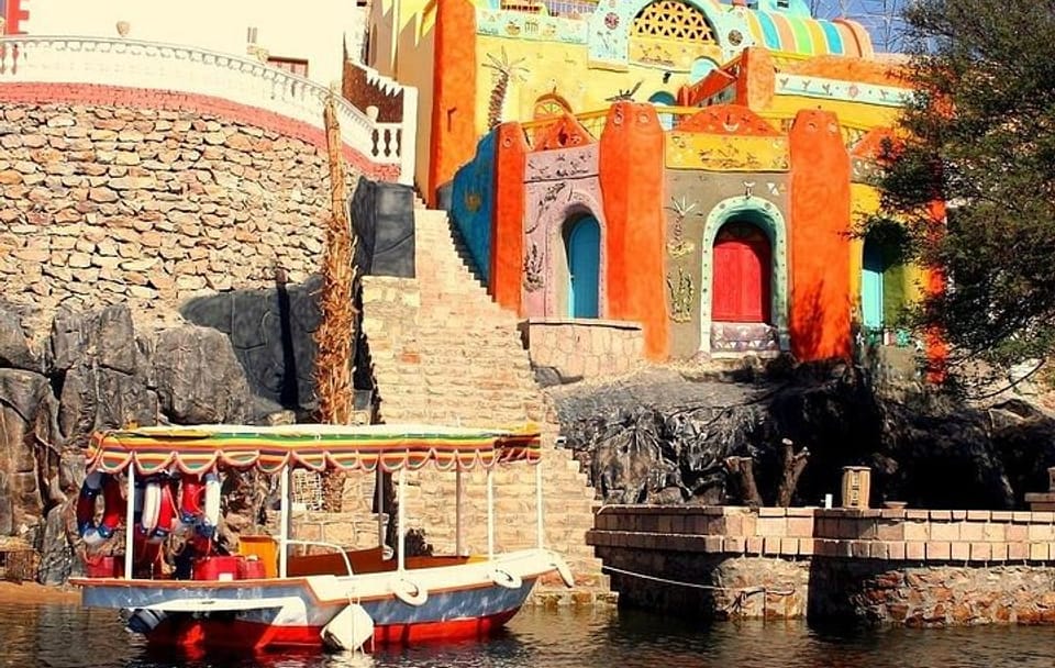 Private Guided Tour of Nubian Village and Philae Temple in Aswan
