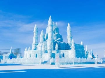 Harbin: City Day Tour with Ropeway & Ice Swimming Show