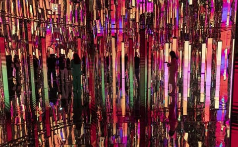 Explore the Aya Light and Sound Park in Dubai
