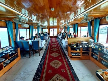 Wonderbay Cruise Halong Day Trip from Hanoi (Small Group on Boat)