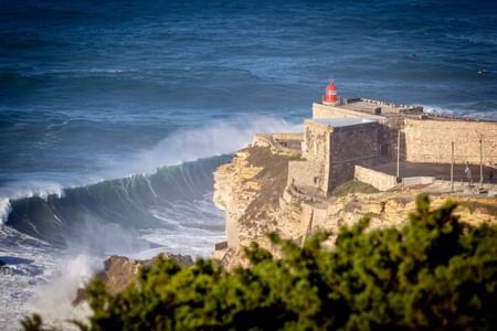 Sightseeing Tour Peniche/Nazaré/Óbidos with guide