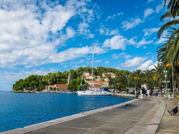 Shore Excursions – Wine and Dine – Taste of Split