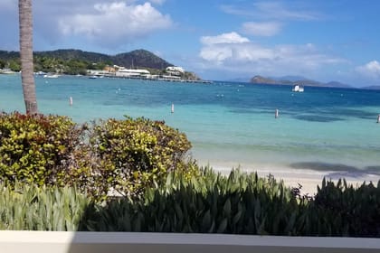 Private Island Drive with Sapphire Beach Stop