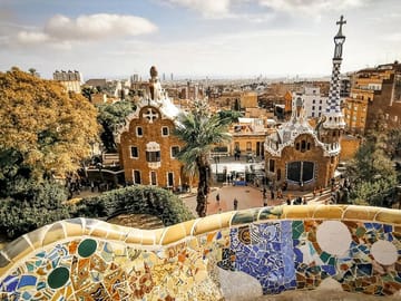 Park Güell Photography Tour in Barcelona with Professional Guidance