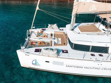 Santorini Catamaran Cruise with Lunch and Transfers