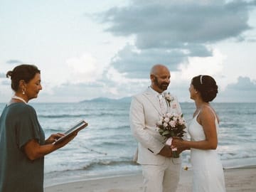 Elopement Wedding Photography Packages in Hoi An and Da Nang