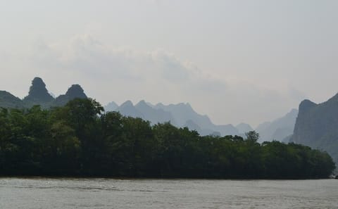 Li River Cruise and Reed Flute Cave Tour from Guilin