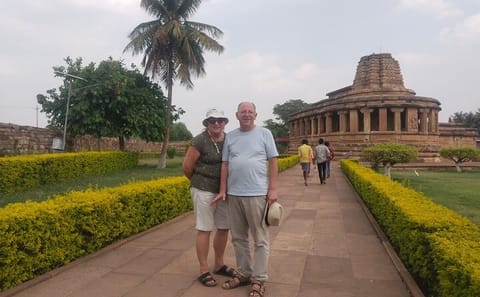11-Day Cultural Tour of South India's Architecture: Badami, Bengaluru, Halebid