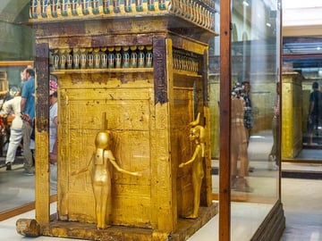 Top Cairo Tour: Visit the Old Egyptian Museum