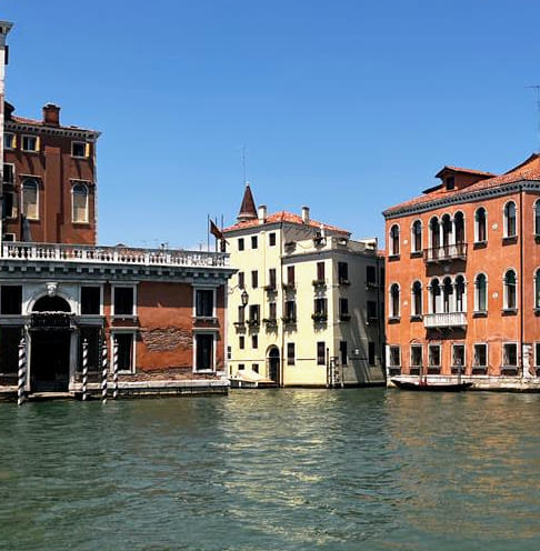 Brunetti's Venice: Walk His Beat Through Hidden Venice 7
