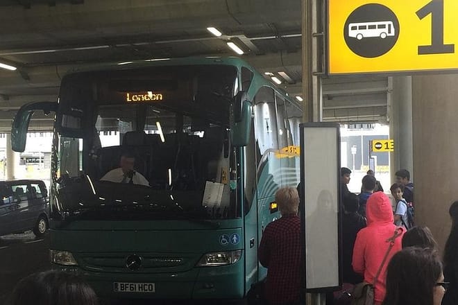 Private transfers to/from Southampton Cruise Port and London Heathrow Airport photo 3