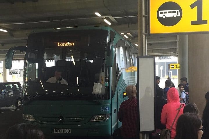 Private transfers to/from Southampton Cruise Port and London Heathrow Airport 3